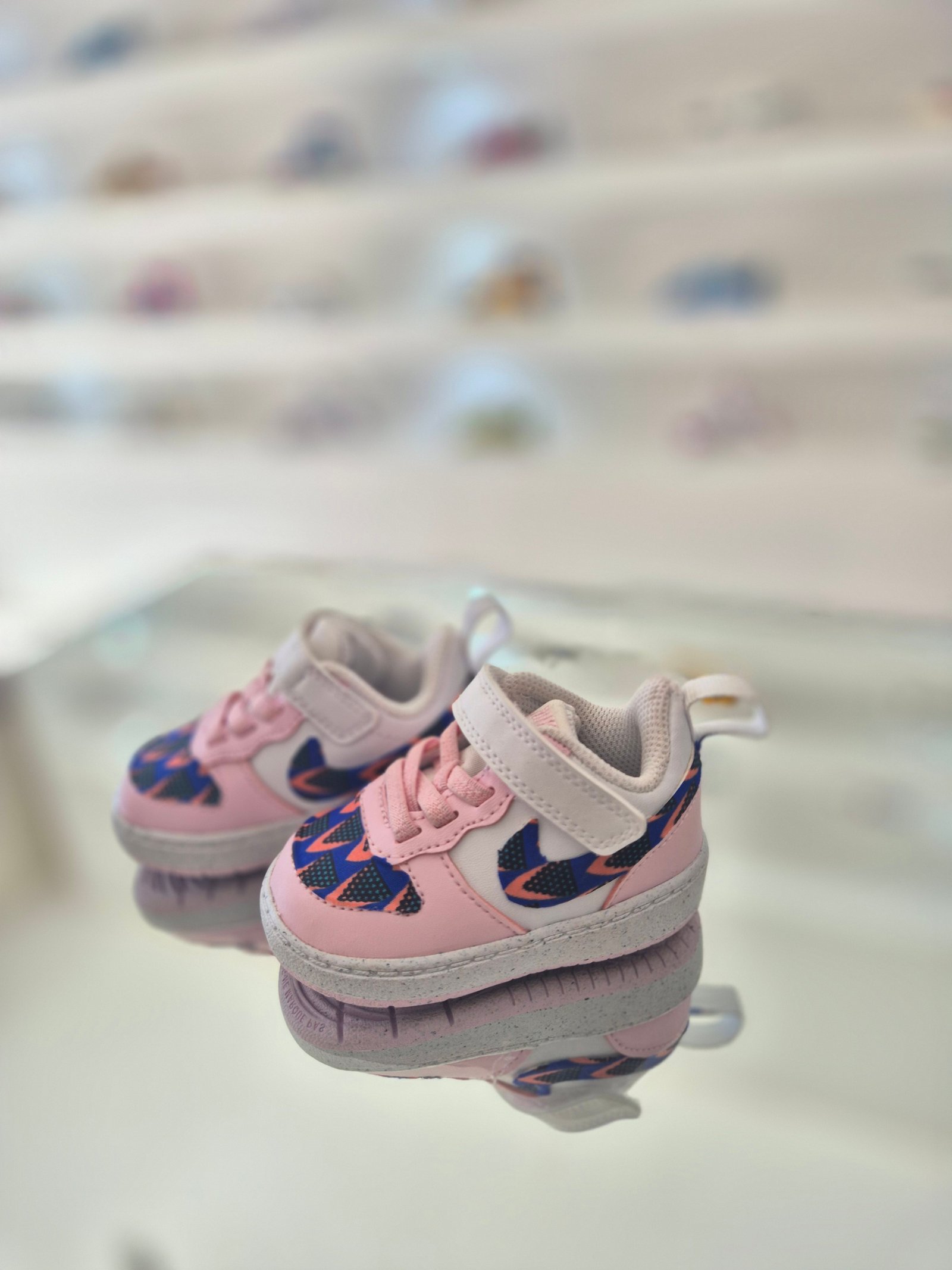 Nike baby ecaille violet rose